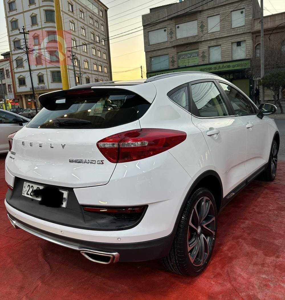 Geely Emgrand GS
